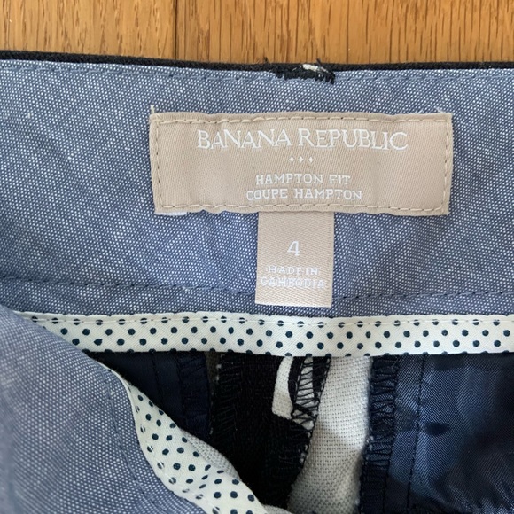 Banana Republic Black Printed Hampton Short - Picture 3 of 6